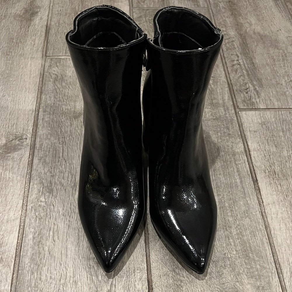 Olivia & Kate Black Patent Leather Ankle Boots size 9